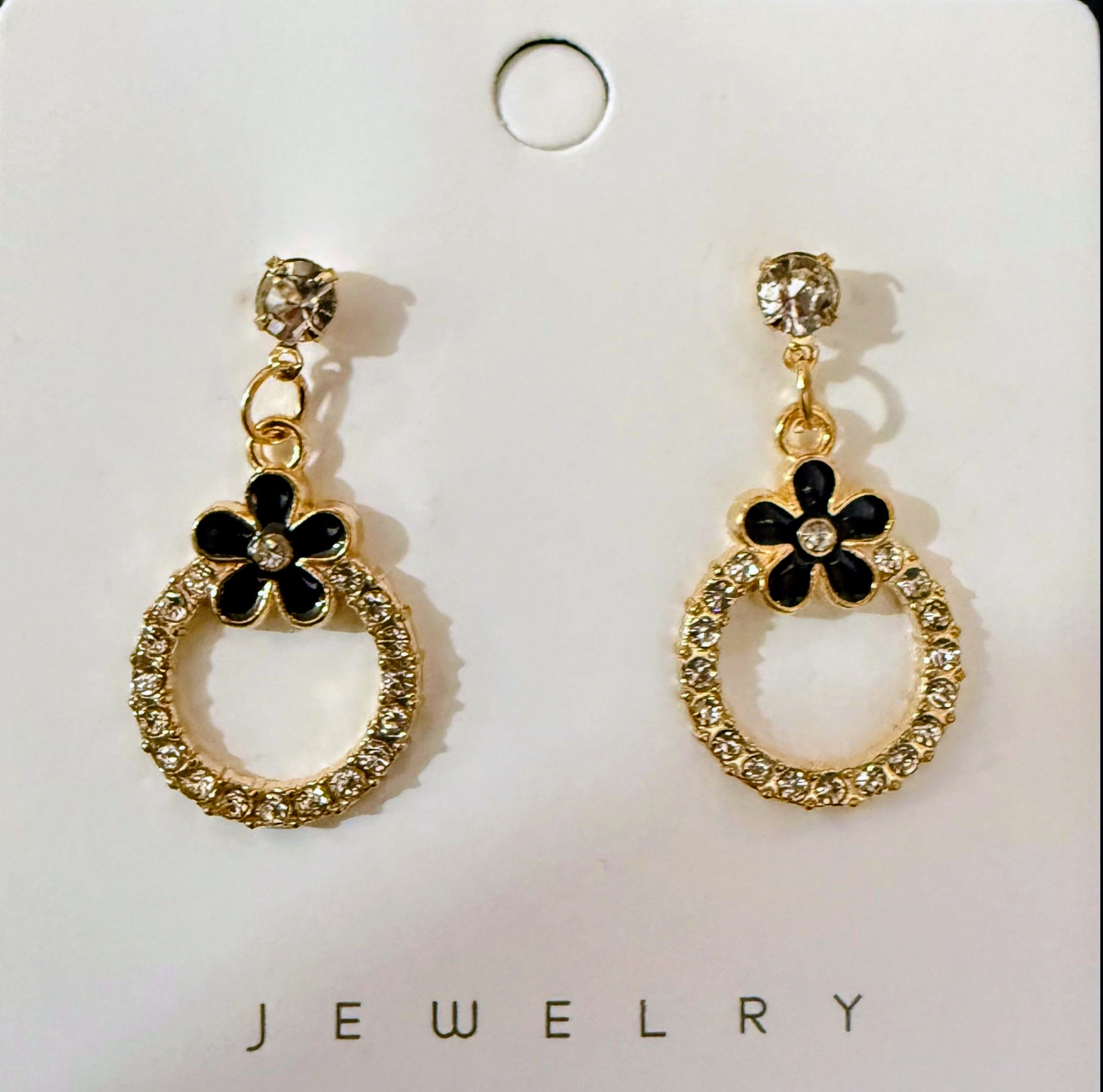 Beautiful black & gold  earring