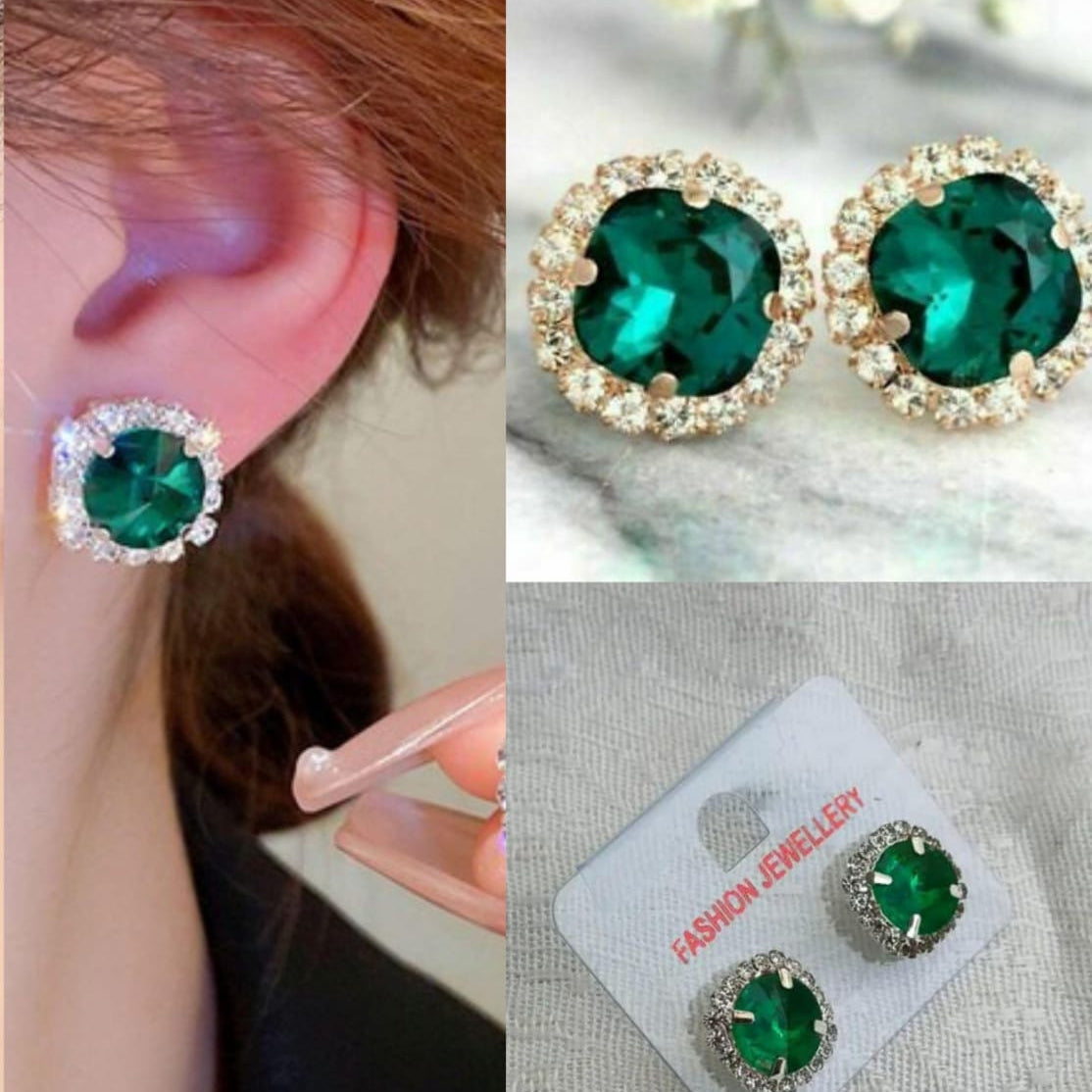 Elegant Green Stud Earring Set